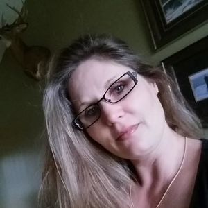 Meet your Posher, Holly